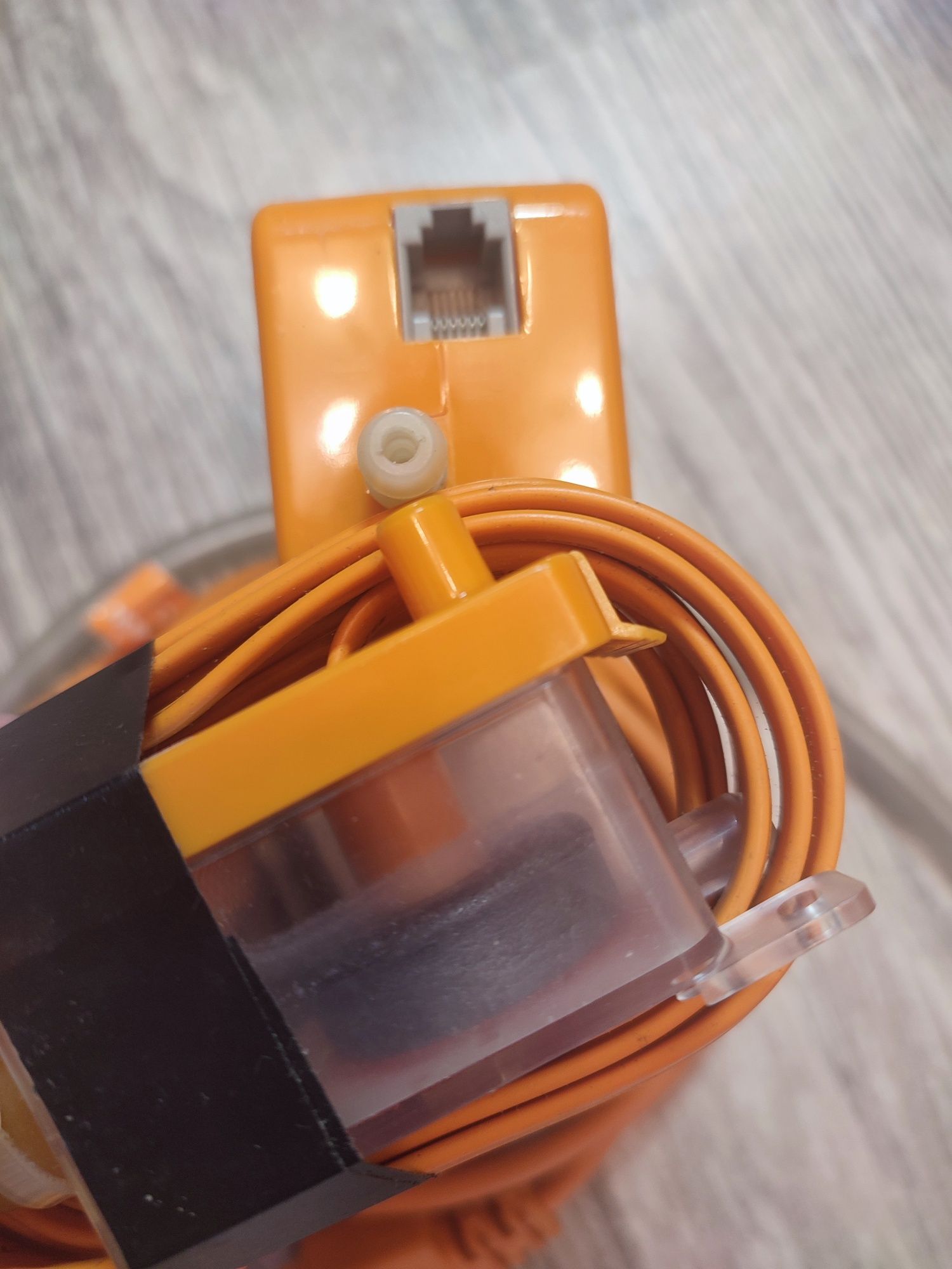 Вібраційний насос Aspen Pumps FP2212 Mini  Orange