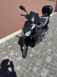 Aprilia sportcity 250 2006 рік