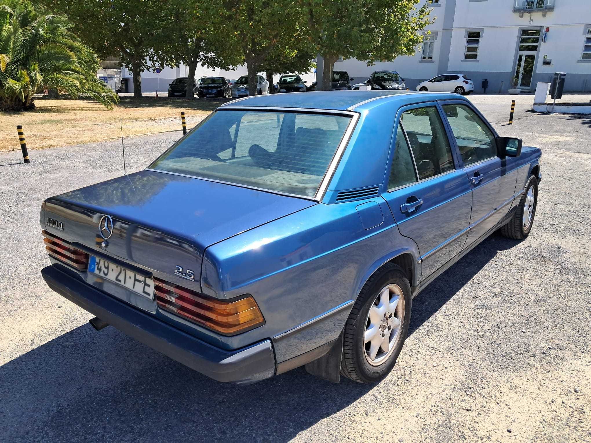 Mercedes Benz 190D