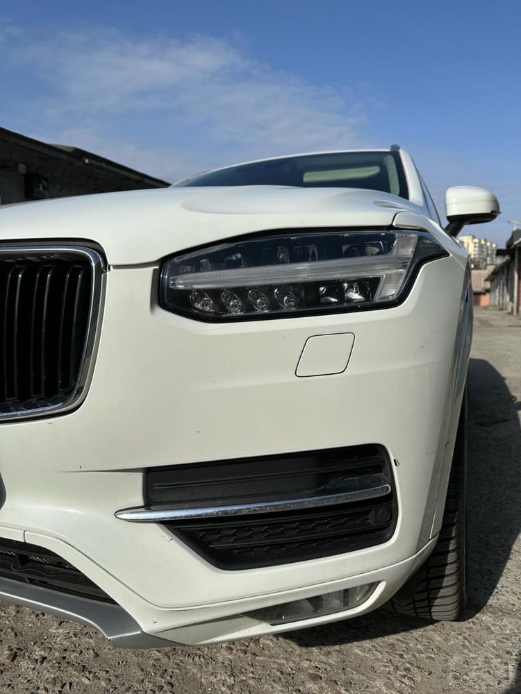 Volvo xc90 2016рік