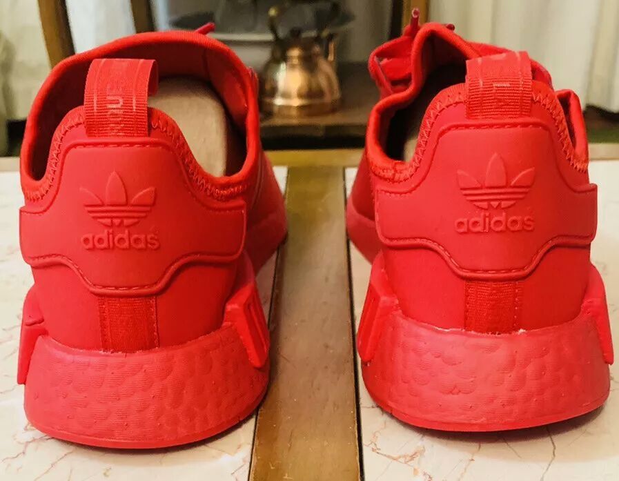 Кроссовки Adidas ,оригинал