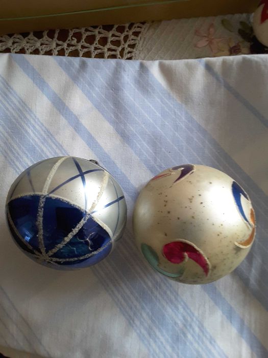 Bańki szklane PRL 2 szt