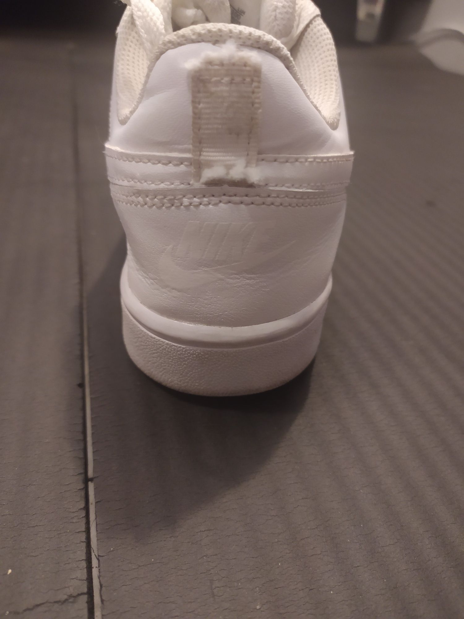 Białe buty Nike 38