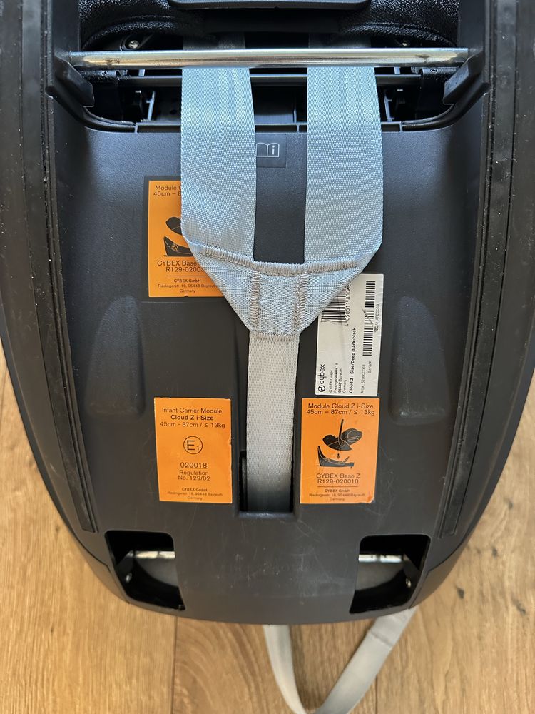 Fotelik Cybex Cloud Z i-Size + baza Cybex Base Z – bardzo dobry stan!