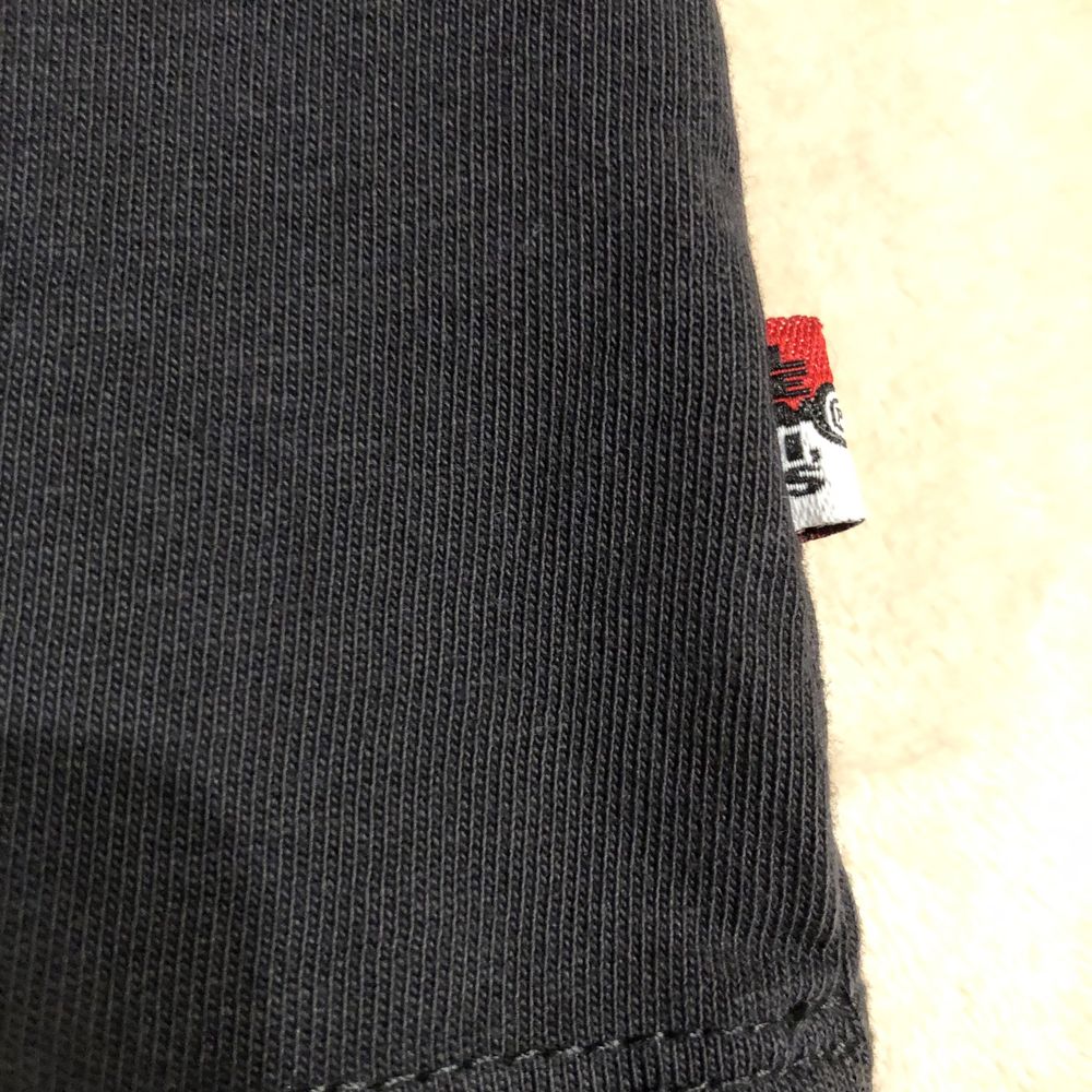Tshirt koszulka levis x pokemon pikachu