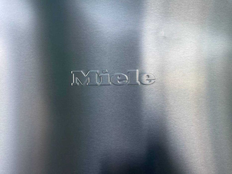 Холодильник б/в Miele 200cм металік крапельний/No Frost #07340