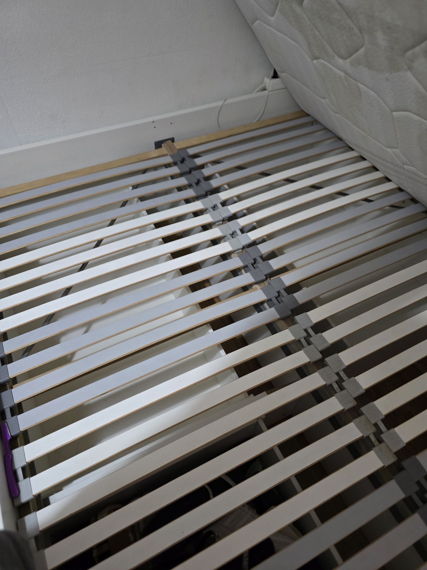 Cama com gavetas s/ colchão