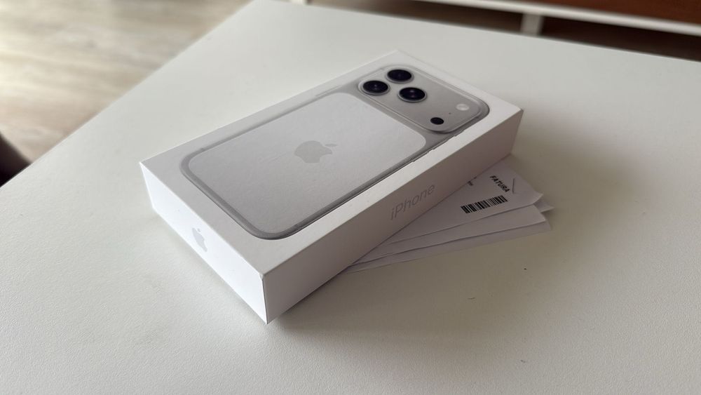 Vendo iPhone 17 Pro 256Gb Livre Novo e Selado Fatura Garantia