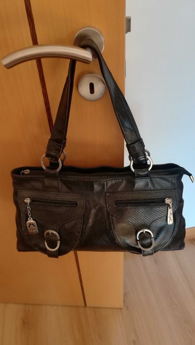 Mala em pele genuína "RUFEL"