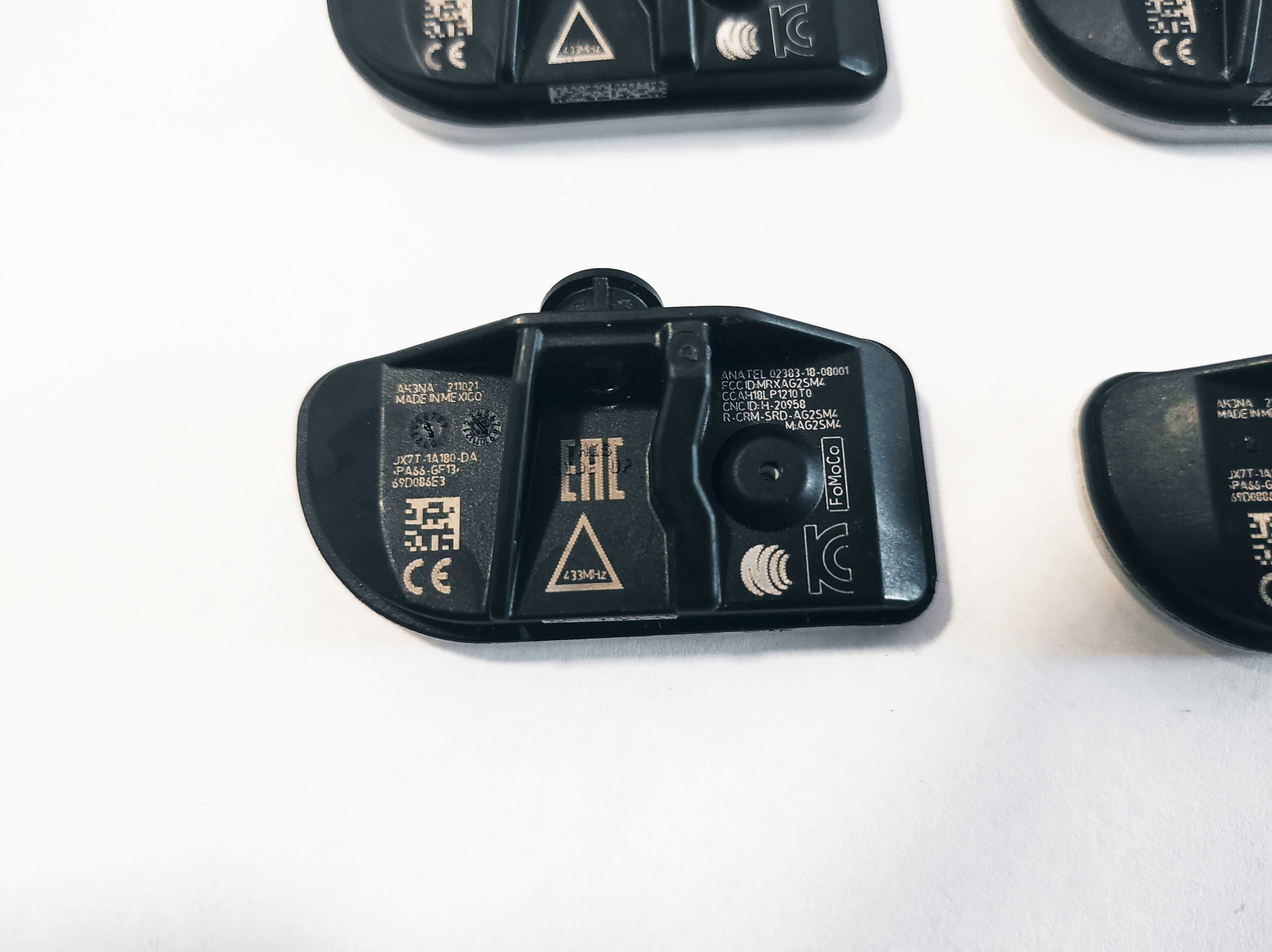 Czujniki ciśnienia TPMS Ford Kuga Explorer Escape komplet