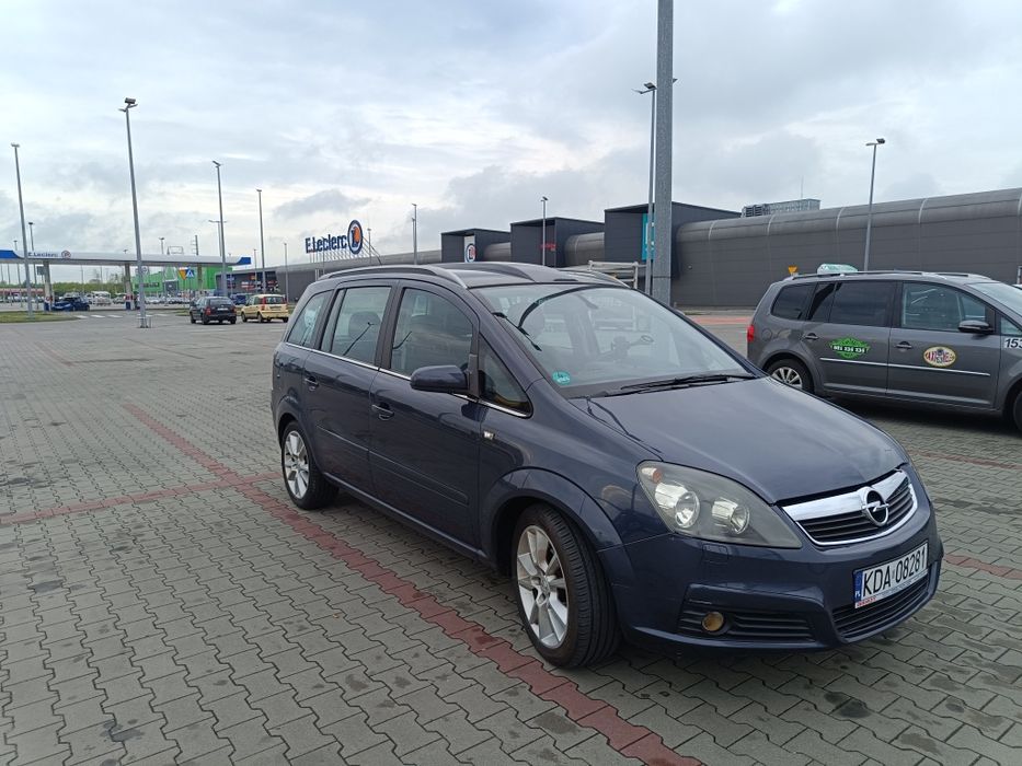 Zafira Cosmo 1.8 benz. 140km sprowadzony zarejestrowany