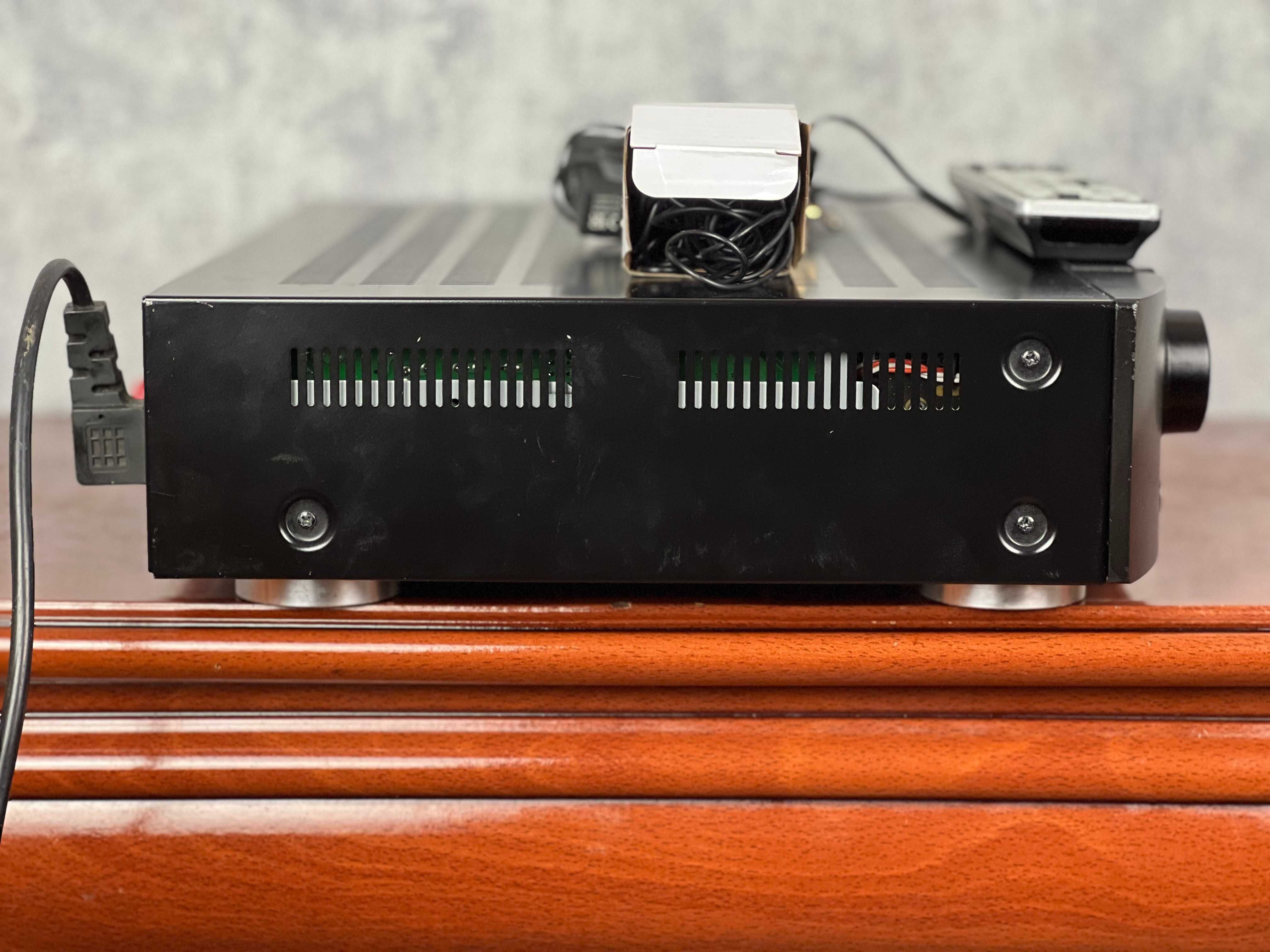 Marantz NR1603 – Smukły Amplituner 7.1 -- Pilot + Bluetooth + Mikrofon