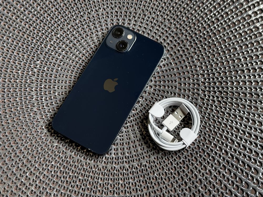 Ідеал Apple Iphone 13 128gb black Neverlock Батарея 86%