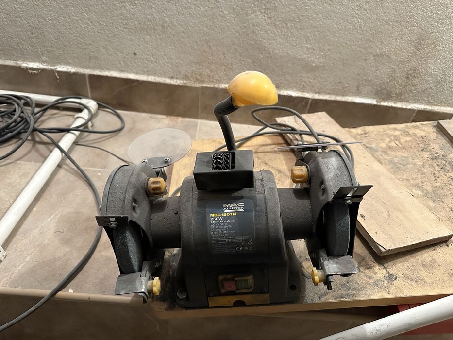 Szlifierka Stołowa z Lampka