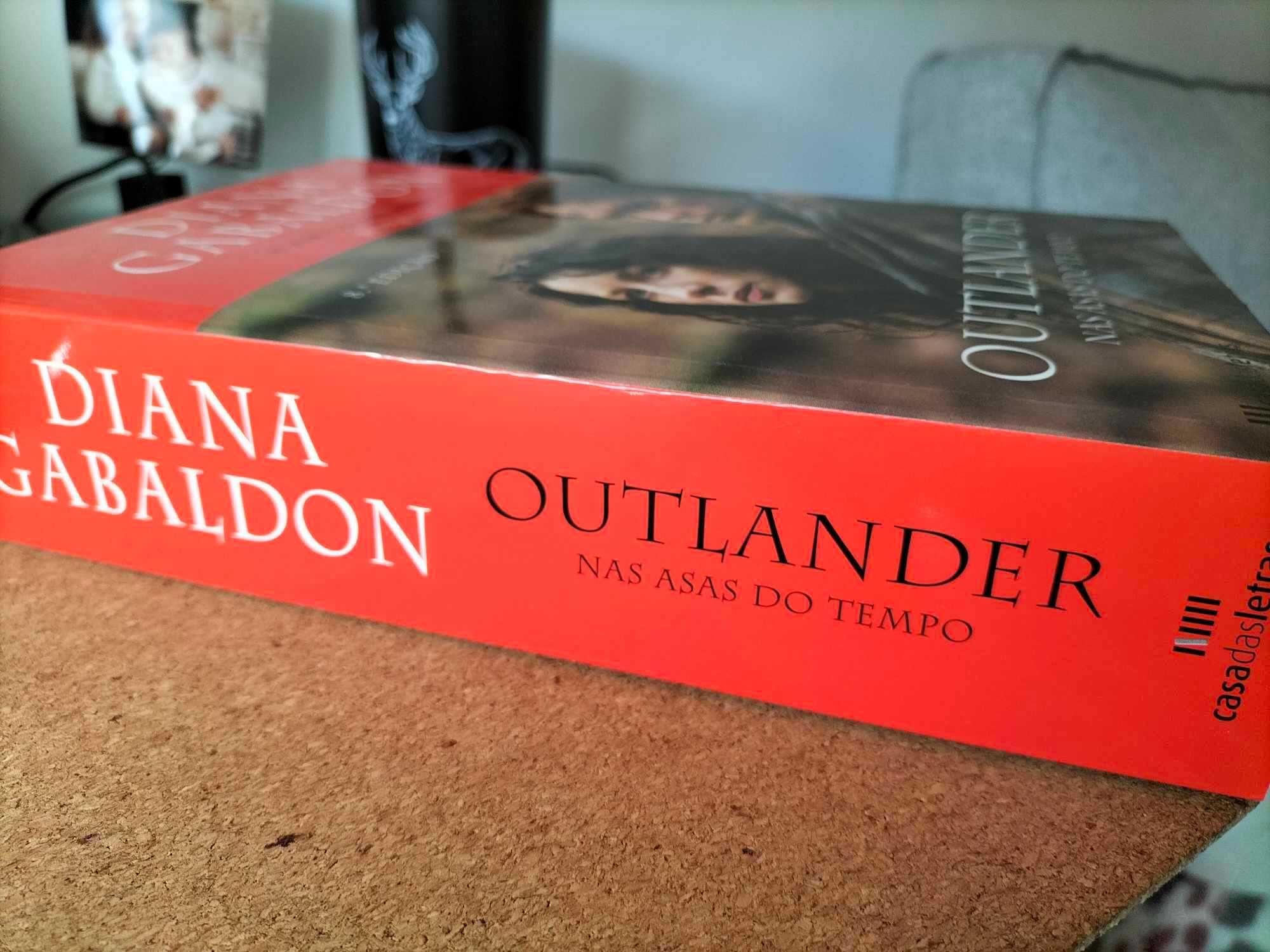 Outlander - Nas Asas do Tempo  - de Diana Gabaldon