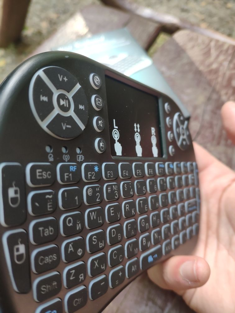 Мини клавиатура Bluetooth для tv box , smart tv , тв приставок