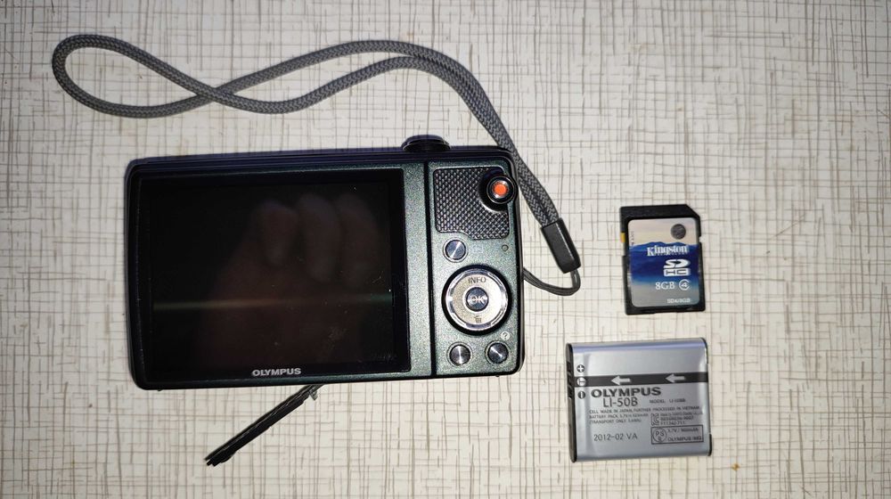 Цифрова фотокамера Olympus VR-350