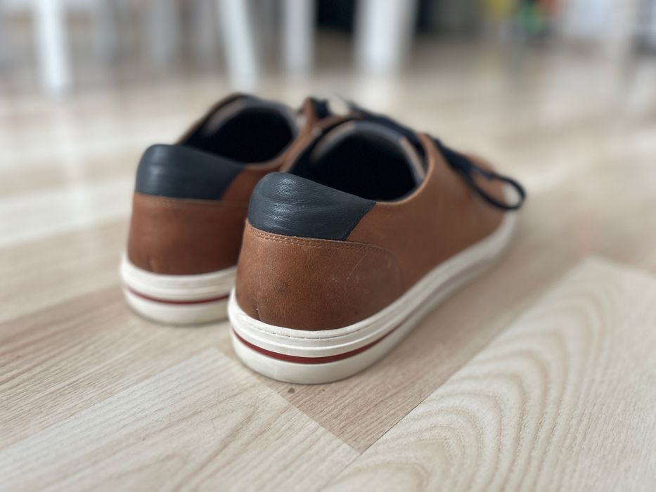 Buty skorzane trampki Lasocki rozmiar 44