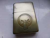 Zapalniczlka Benzynowa Mosiężna Zippo The Punisher Custom Marvel