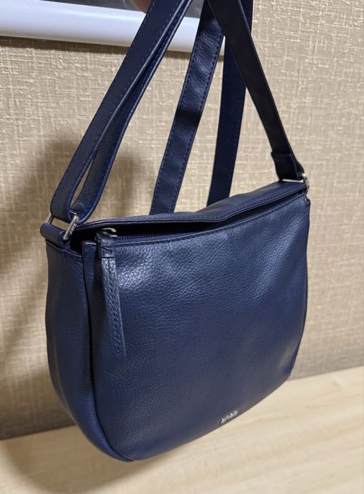 Сумочка кросс-боди Bree, натуральная кожа