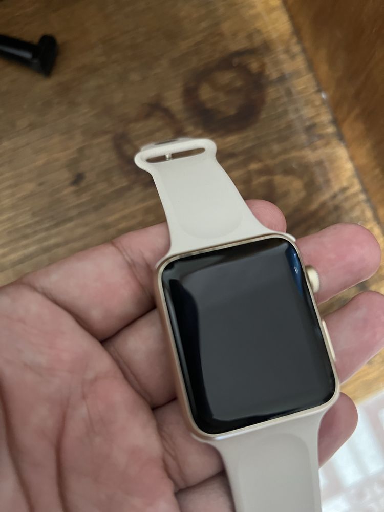 apple watch 1 42mm gold
