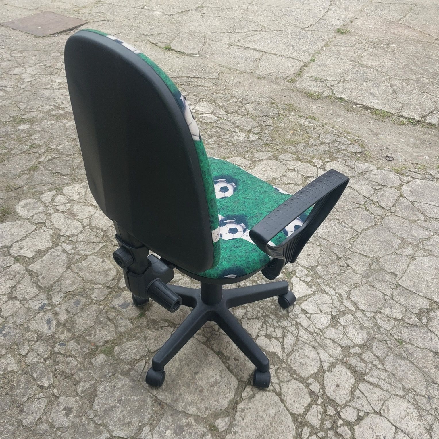 Krzesło biurowe.