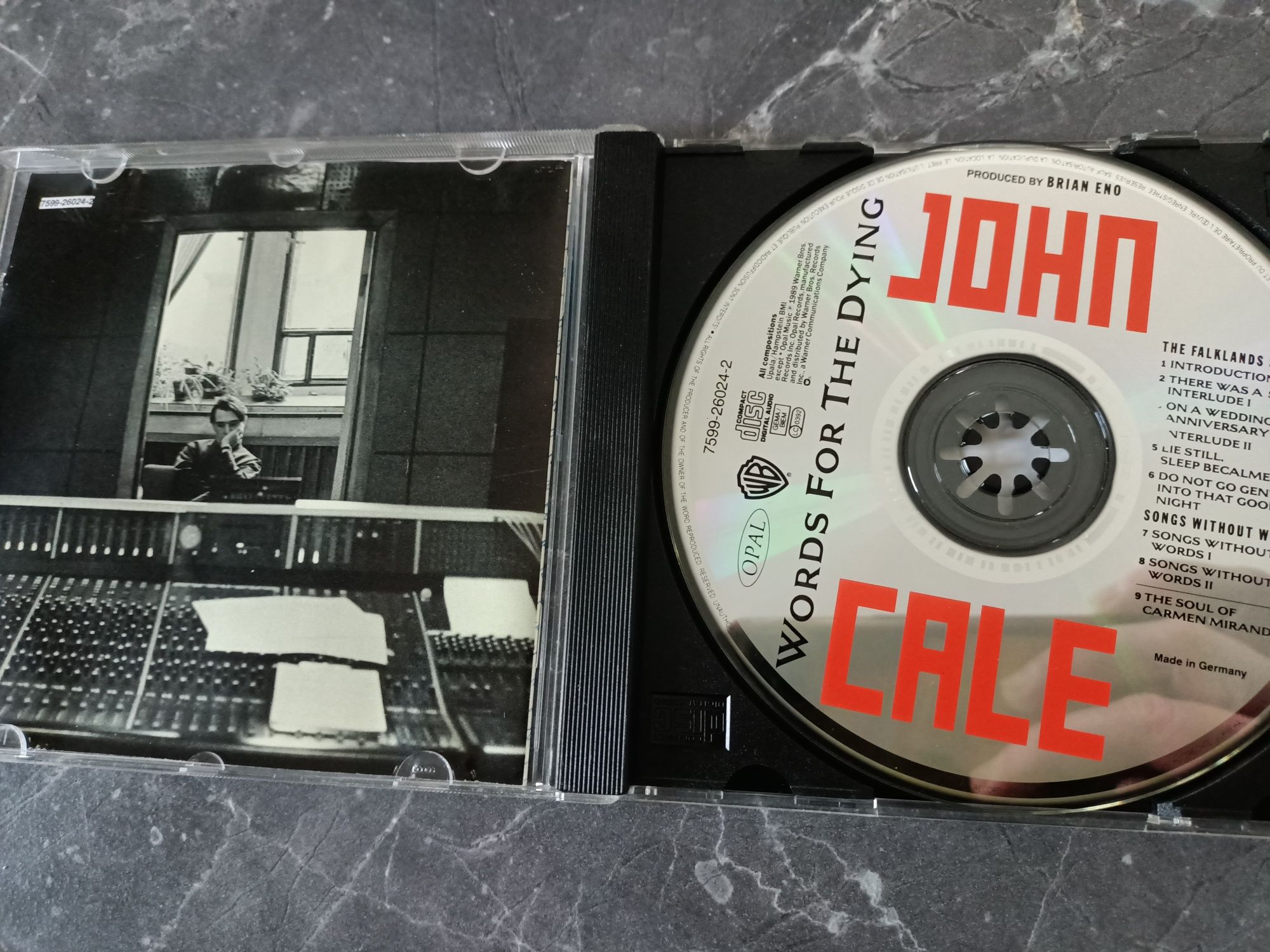 John Cale - Words For The Dying (CD, Album, RE, RP)(vg+, okładka-vg-)