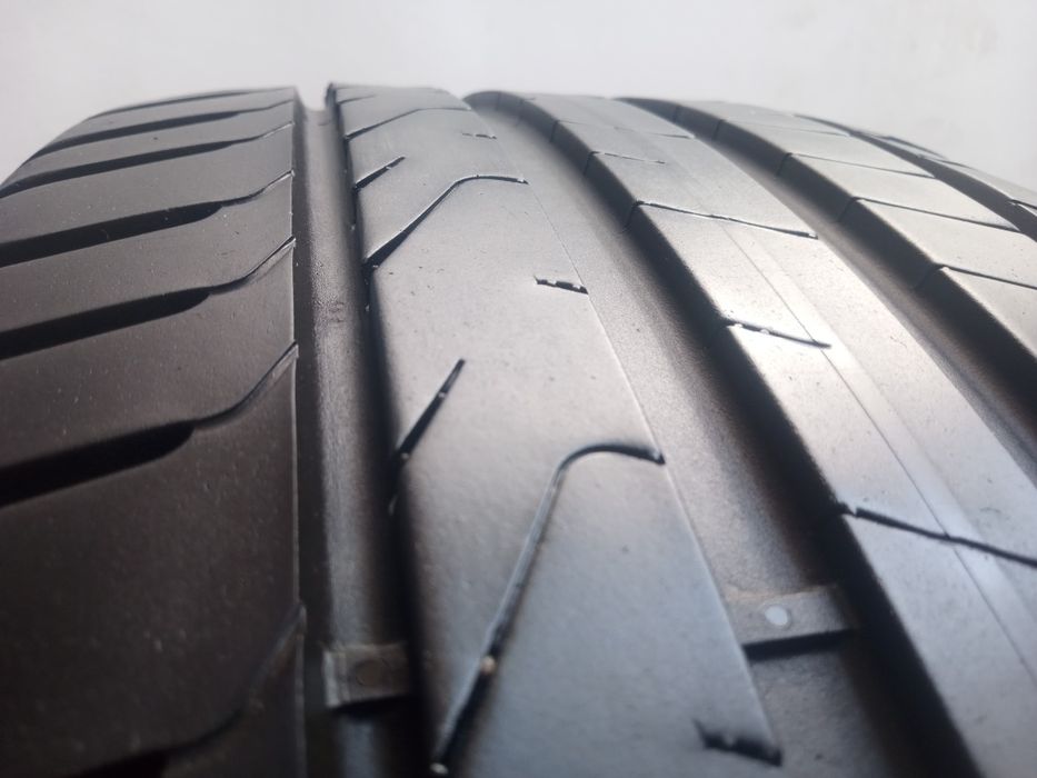 Opona letnia 225/55R17 Pirelli cintrato P7  2022r