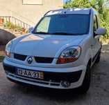 Renault Kangoo bem estimada