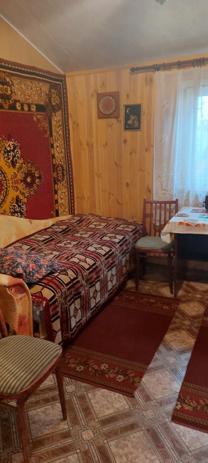 1к будинок на Лавині ст.м Академмістечко 10 хвилин їзди