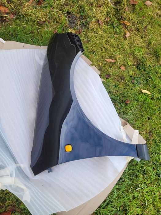 Błotniki audi a3 8L stan bardzo dobry LZ9U