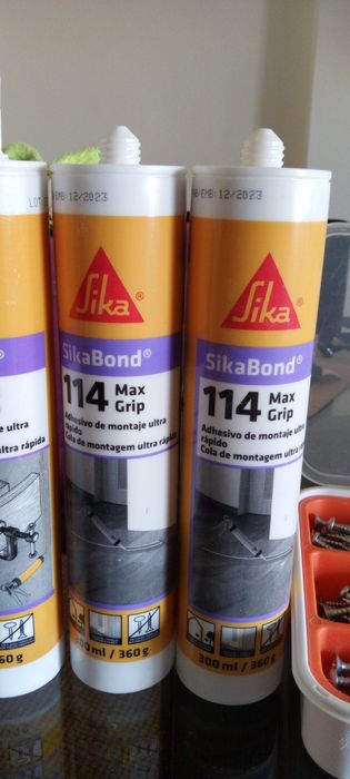 Prego líquido SikaBond 114 Max Grip da Sika
