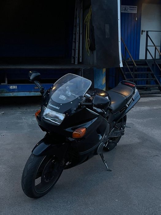 Обмін Кавсакі zzr400