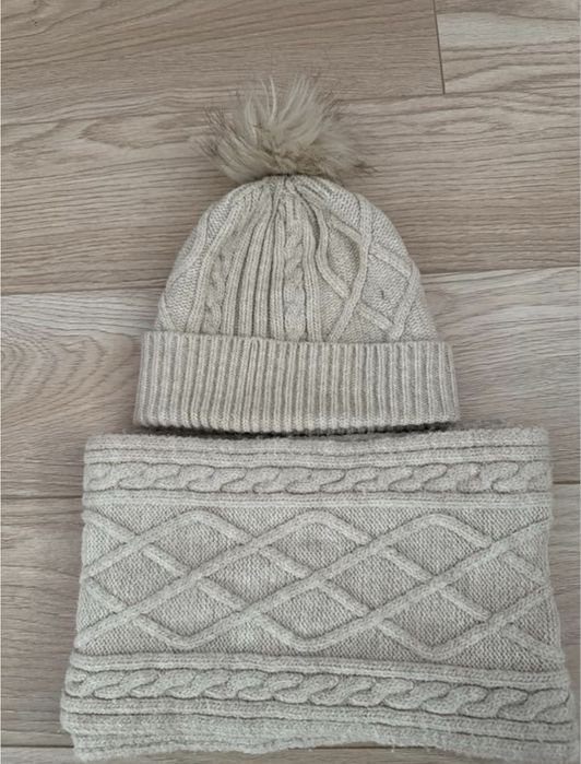 Шапка снуд хомут шарф набір дитячий бежевий 6–7-8-9 років