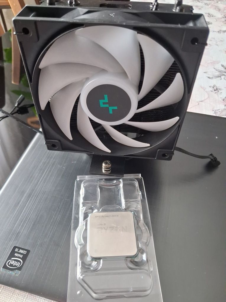 Procesor AMD Ryzen 5 3600x + chłodzenie