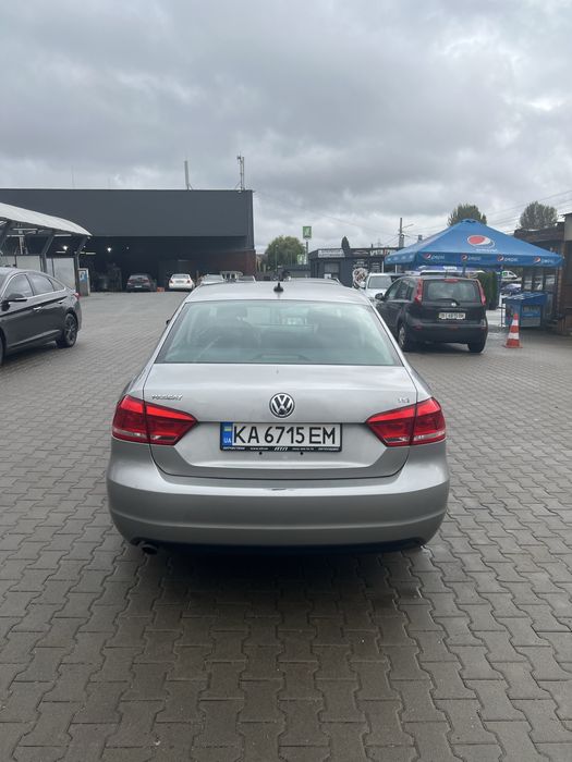 Продаж Фольксваген Пассат B7