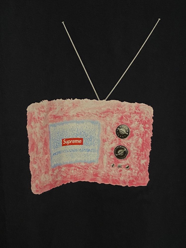 T Shirt Supreme TV