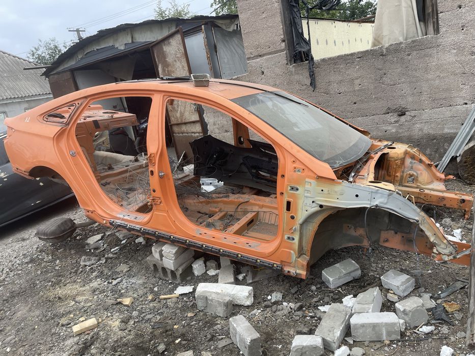 Хундай соната LF 2017 четверть крыша