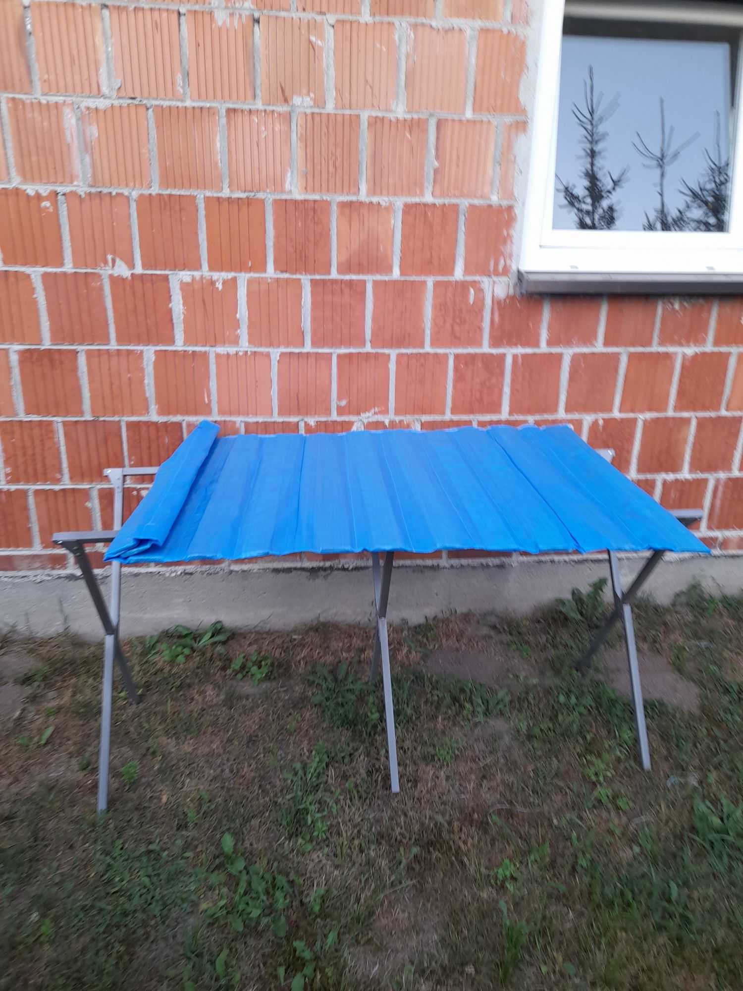 Stoły handlowe iwozki bagażowe