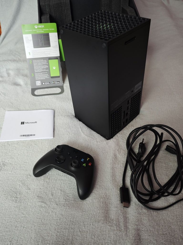 Xbox Series X 1TB z akumulatorkiem