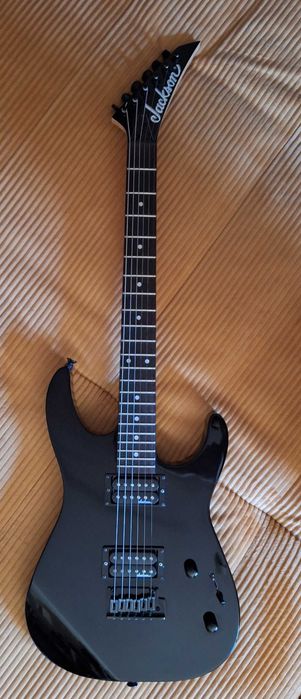 Jackson Js 11 Dinky Black + Elixir + Dunlop Straploks