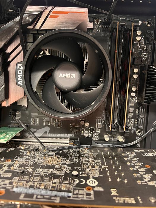 Torre Gaming Ryzen 5 2600 6 core 3.4GHz