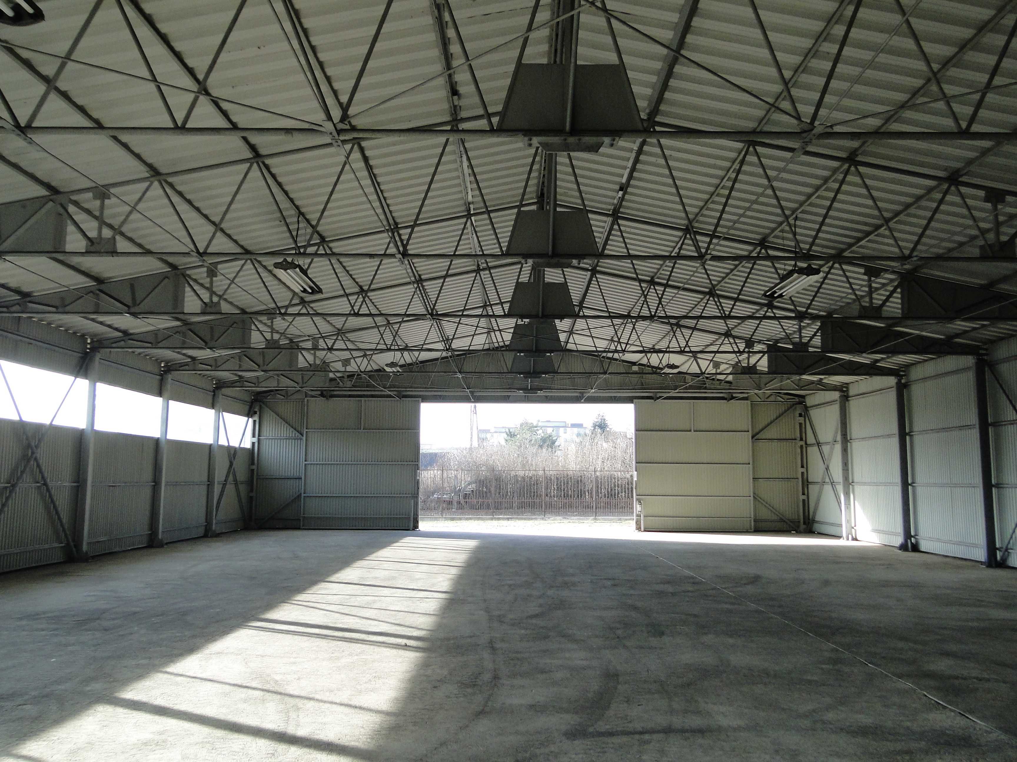 Magazyn 357 m2, ul. Głowackiego, Wieluń – do wynajęcia