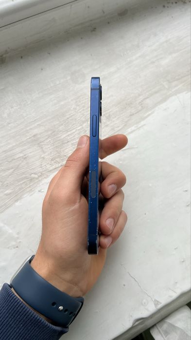Продам IPhone 12 128gb neverlok