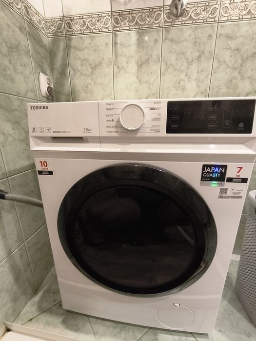 Pralka TOSHIBA wyprała kilka razy JAK NOWA!!!