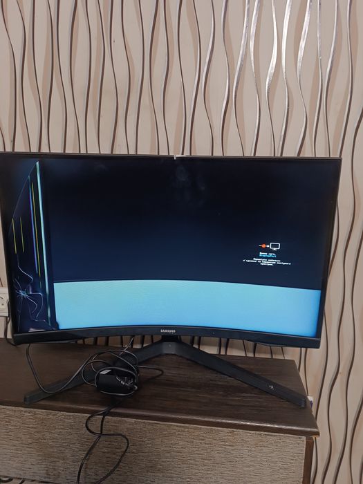 Продам под ремонт или запчастини Монітор Samsung odyssey g5