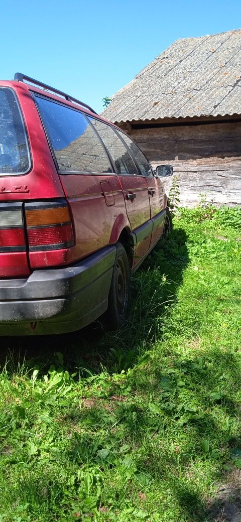 Volkswagen Passat b3 1.8 1990