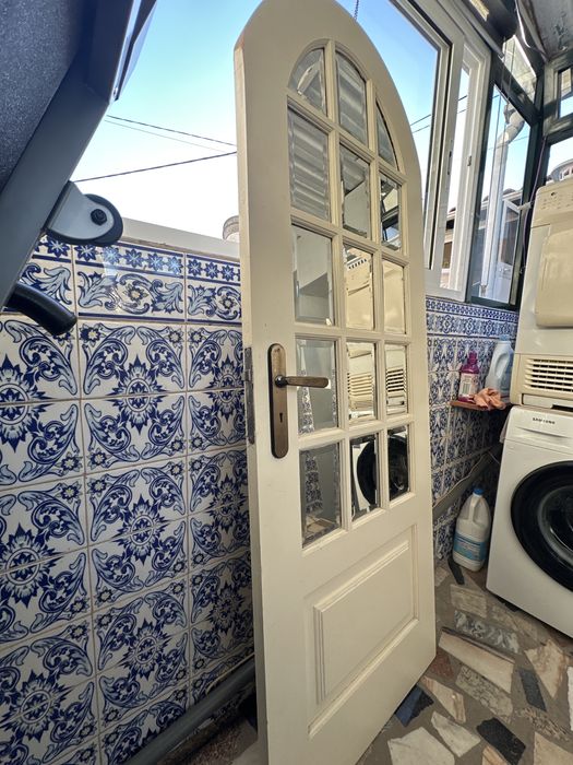 Porta com varios vidros