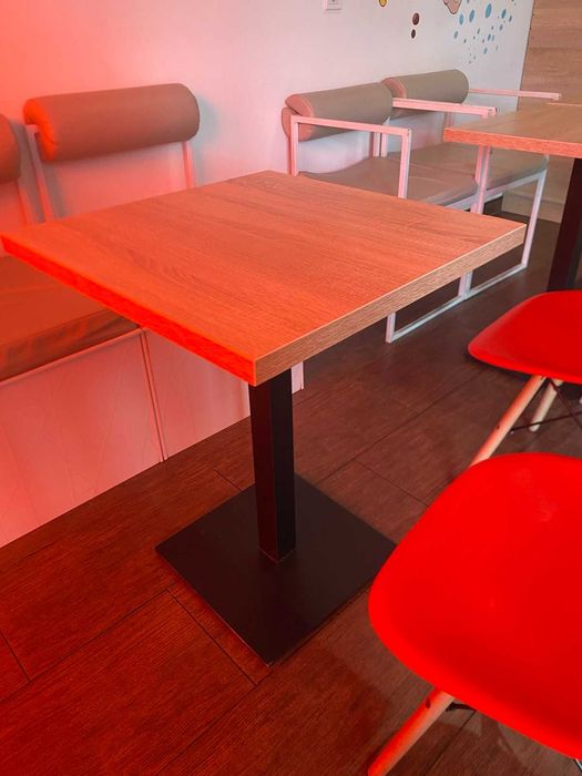 Квадратний стіл  60х60 см ніжка метал