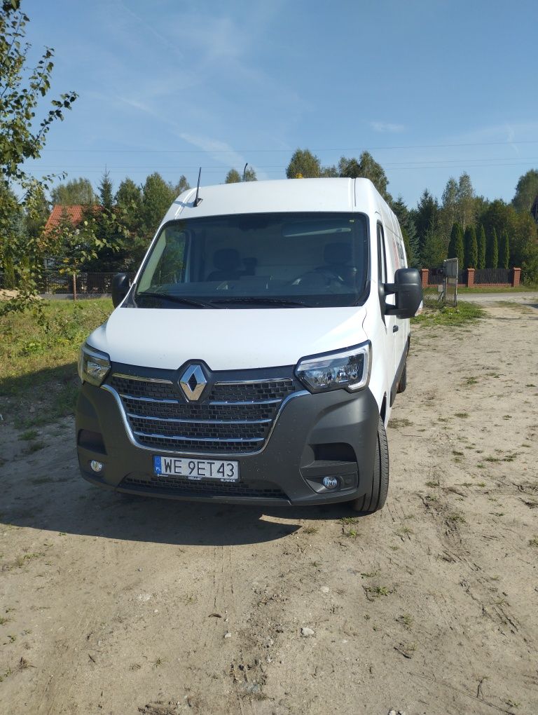 Wypożyczalnia busów dostawczych kontener z windą chłodnia